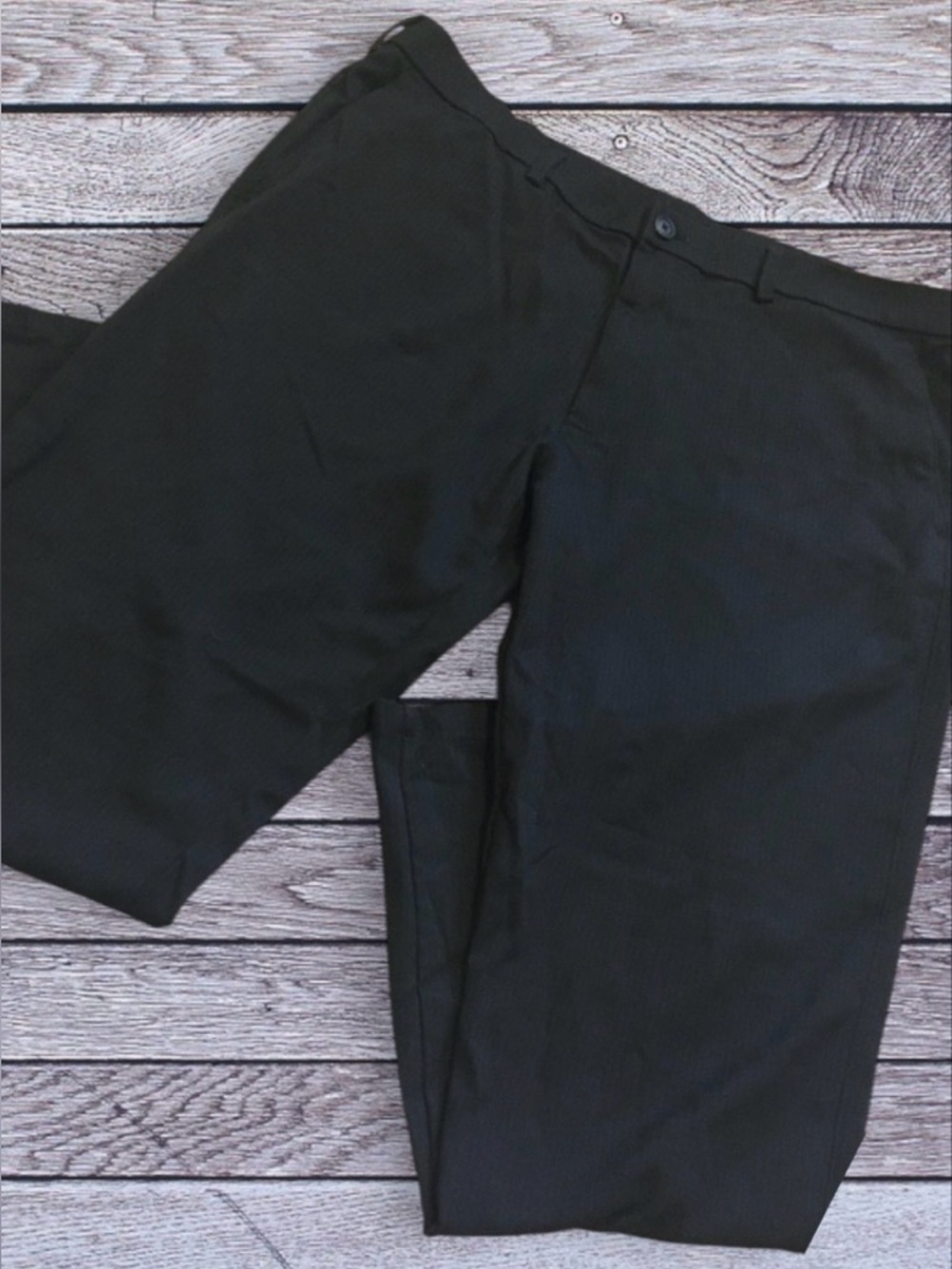 Haggar Black pinstripe dress pants 40x30